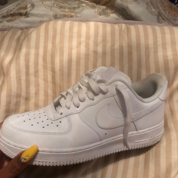 Air Force 1 - Picture 2 of 6